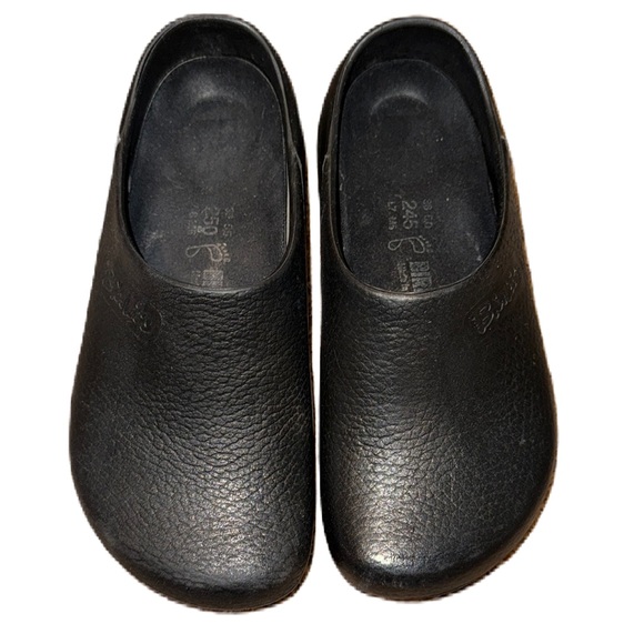 Birkenstock Shoes - Birkenstock BIRKIES CLOGS!!! Black Women’s Size 7 Great Used Condition